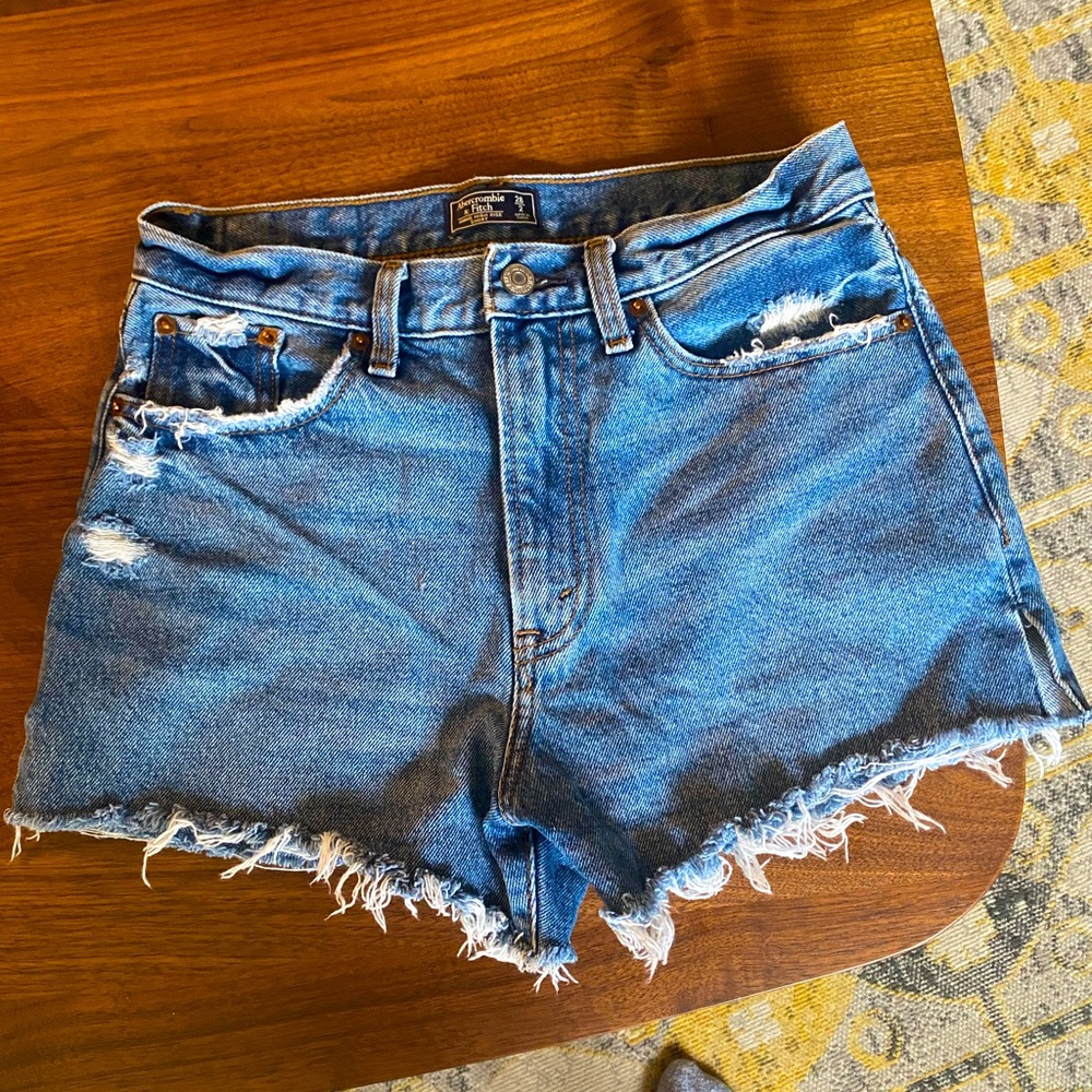Abercrombie and Fitch Annie High Rise Shorts